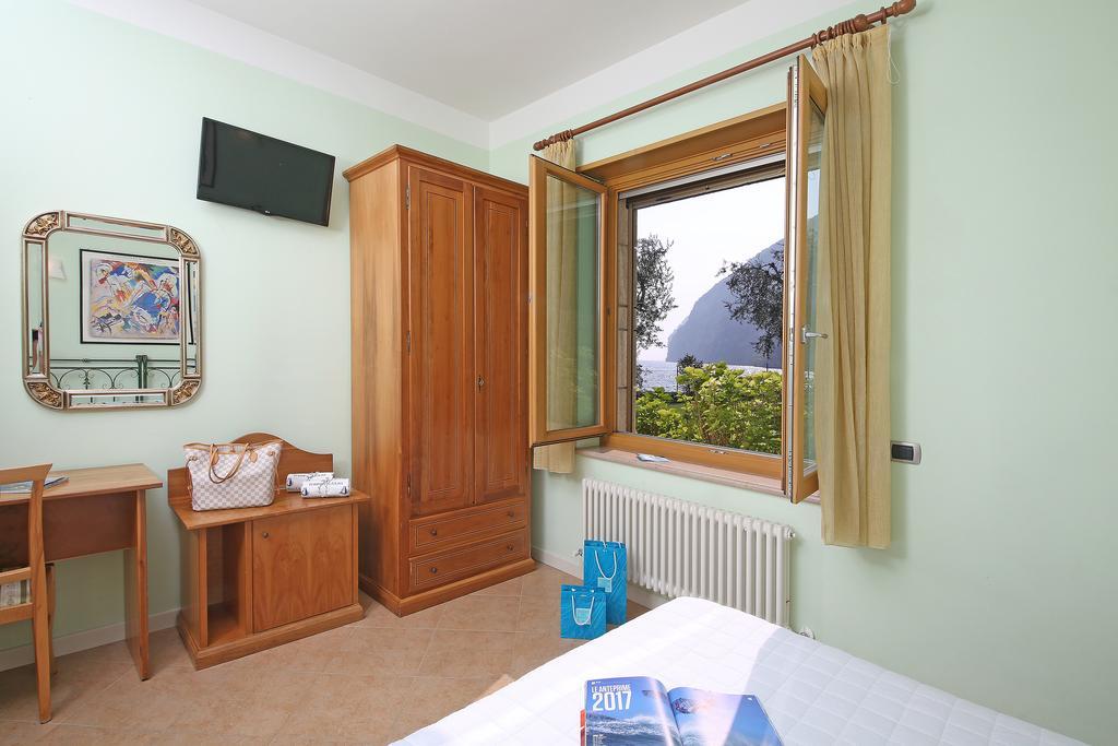 Bed and Breakfast Torre Degli Ulivi Tignale Zewnętrze zdjęcie
